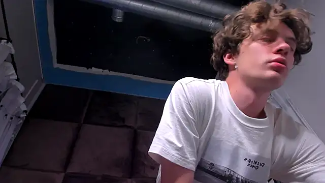 LukeSweet webcam