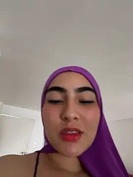 Malika_Noor webcam