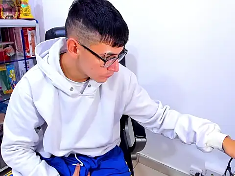 Alexx_bigcockk_ webcam