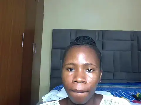 Cuteebony16 webcam