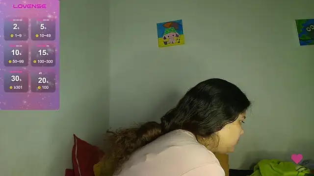 elivanegas - EliVanegas's free webcam - UK Sex Cams