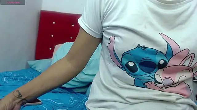 INDIAN_HORNY1 webcam