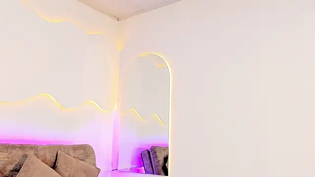 ArohomLester_ webcam