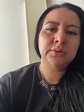 Abril_Luv webcam