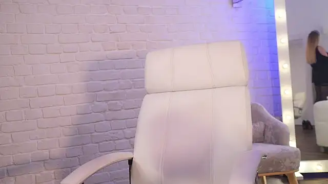 Margo_Pearls webcam