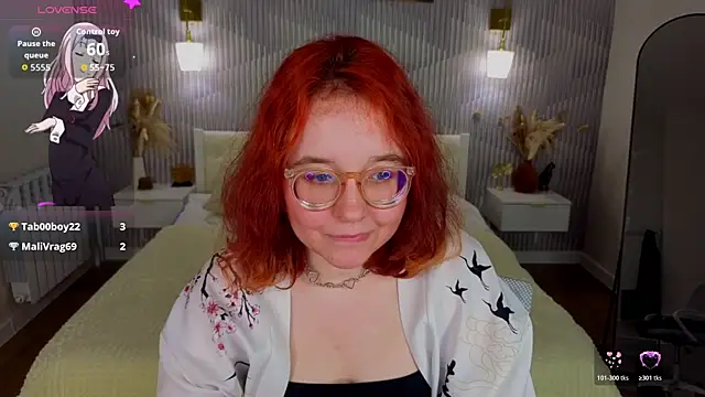 Aleks-casterrr live cam on StripChat