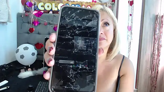 ChristinMooree webcam