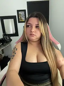 SweetFoxEyes_ webcam