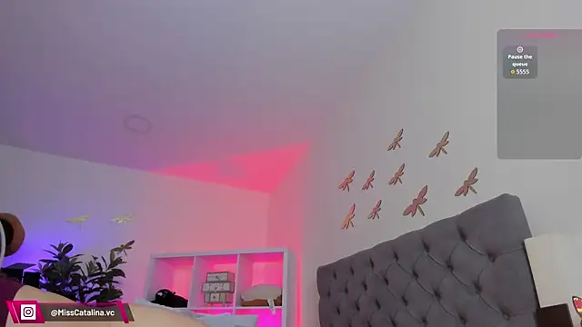 miss_catalinaa webcam