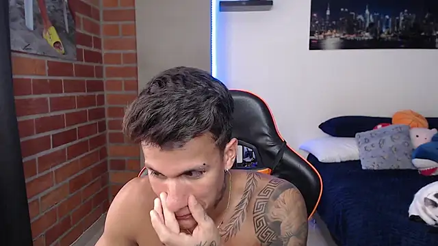 pettergrey1 live cam on StripChat