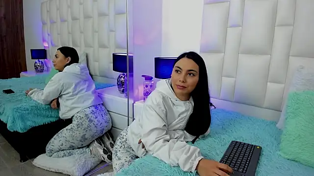 Ariana_rouse webcam