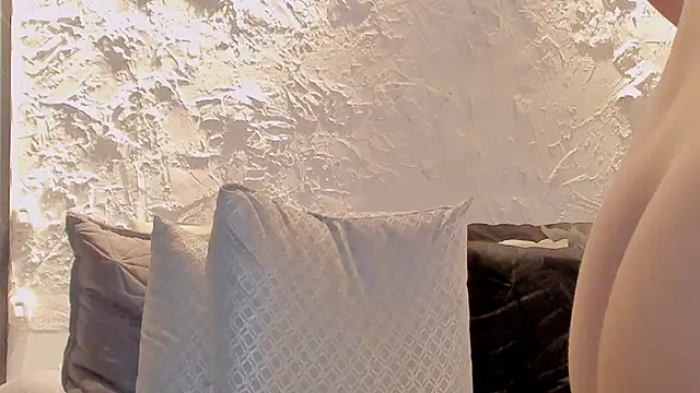 joselin_rouse webcam