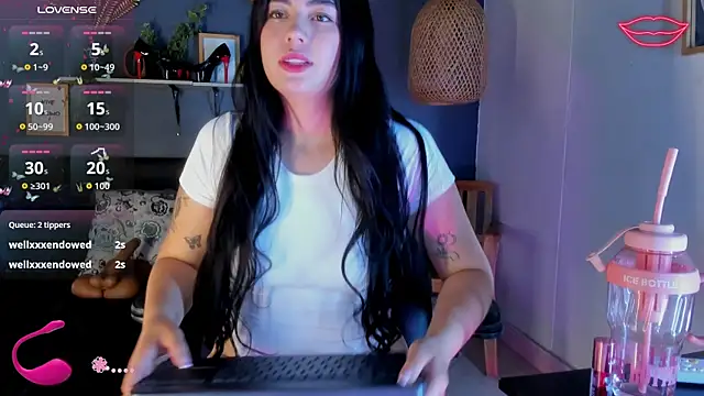 eliza_pink24 webcam