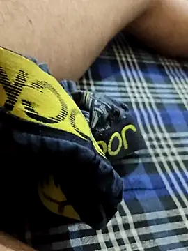 horny_men629 webcam