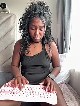 maryjane_ebony webcam