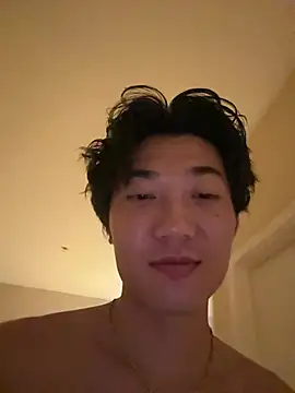YourBadboy718 webcam