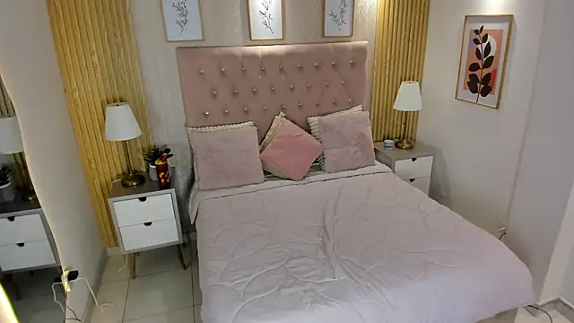 Katy_Snown webcam