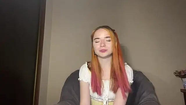 AmberRammerr webcam