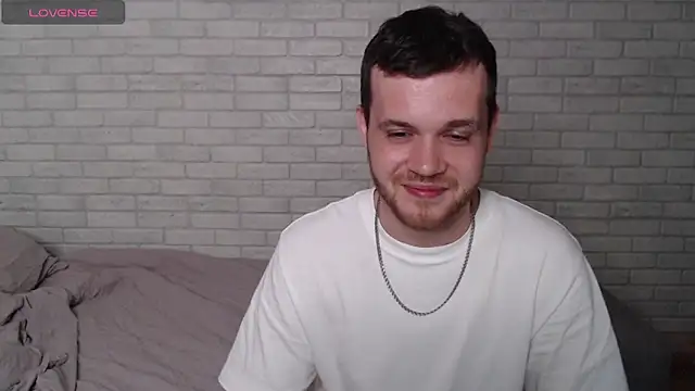 Alexxx_horny webcam