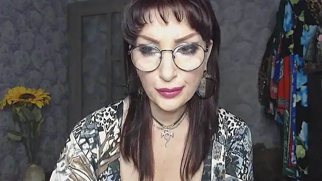 Aziza1 webcam