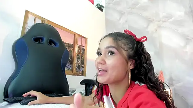 MarianaManzur webcam