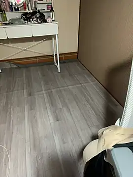 Mina048 webcam