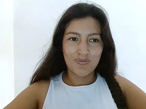 SarahFriendly webcam