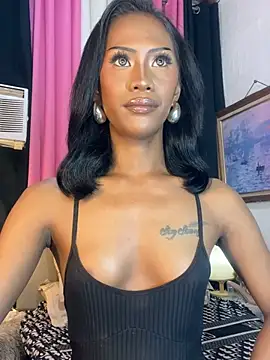 Tarah_victoria_collins live cam on StripChat