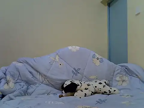 SweetMelodyy1 live cam on StripChat