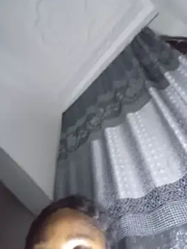 sexywaistwhine webcam