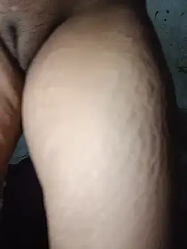 Itsraniarti webcam