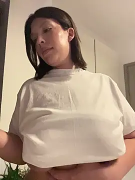 ClaraPasssion live cam on StripChat