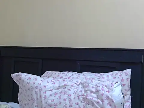 kinkydolll webcam