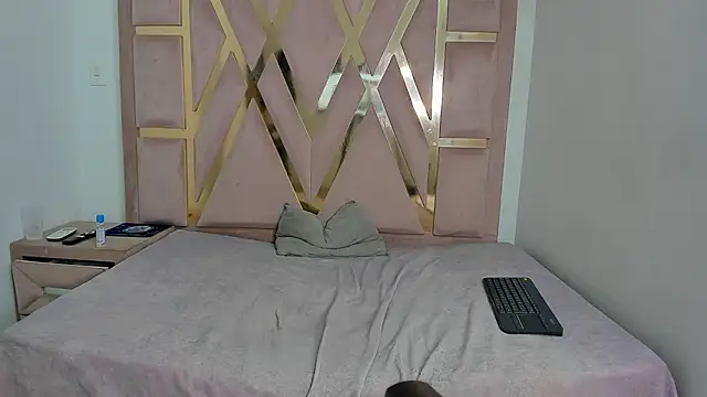 Kattyasm webcam