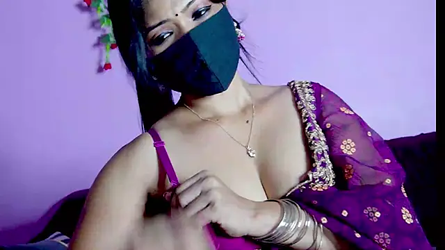 sexyhoney27 webcam