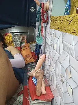 tina8th live cam on StripChat