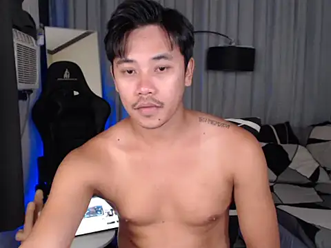 alexsuckable01 live cam on StripChat