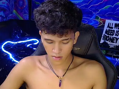 hugekenbigcock webcam