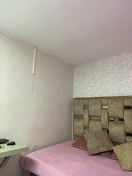 sophia_pink17 webcam