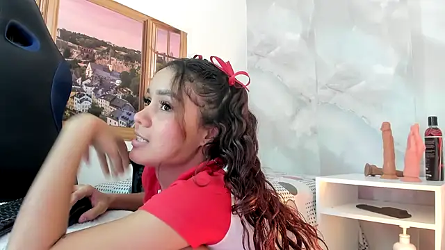 MarianaManzur webcam