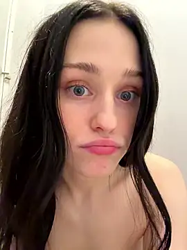 Mia_Mia_M