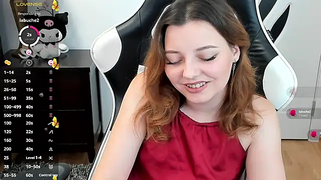 pretty_little_thing webcam