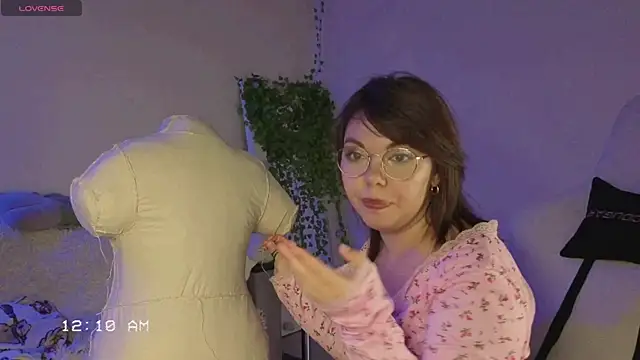 SpecterGirl webcam