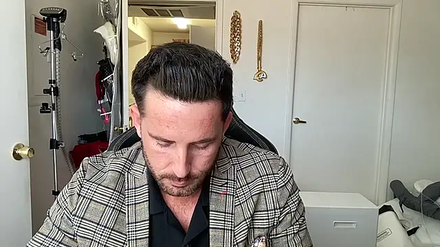 brettmycles28