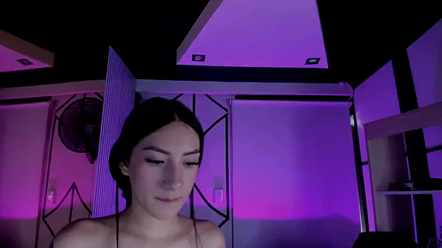 lorraineHunter webcam