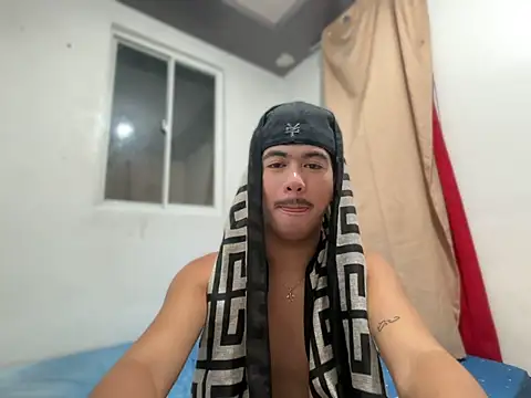 Impetitexx69 webcam