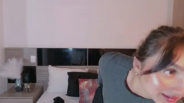 NinaGarcia webcam