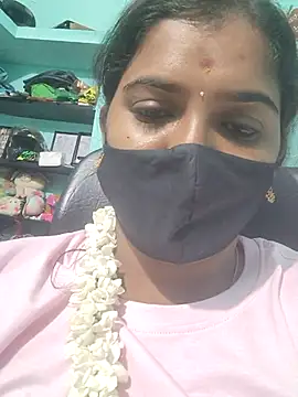 LovelyAngelNikkima webcam