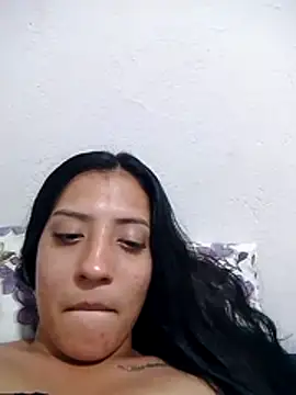 charlotte_xxx_ webcam