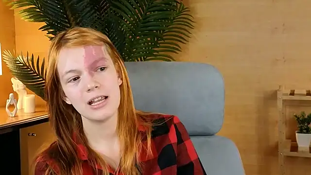 ConstanceDzama webcam